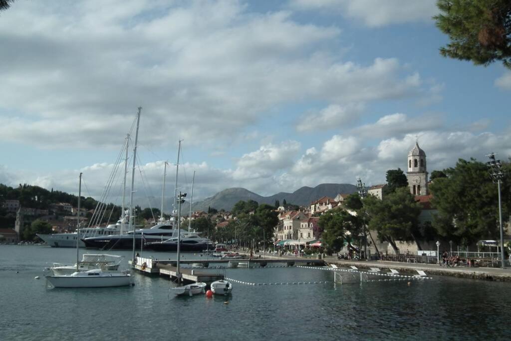 Charming Apartment For 3 Pax In Cavtat Exterior foto